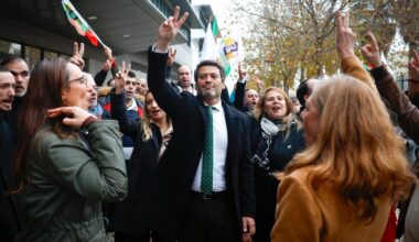 Tribunal manda retirar cartazes do Chega sobre ciganos