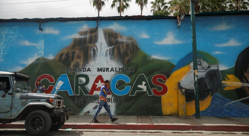 Venezuela. Secretário de Estado garante que comunidade portuguesa "está tranquila"