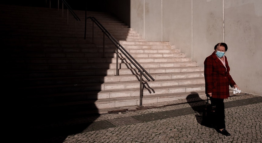 Pico da gripe deverá chegar entre Natal e Ano Novo