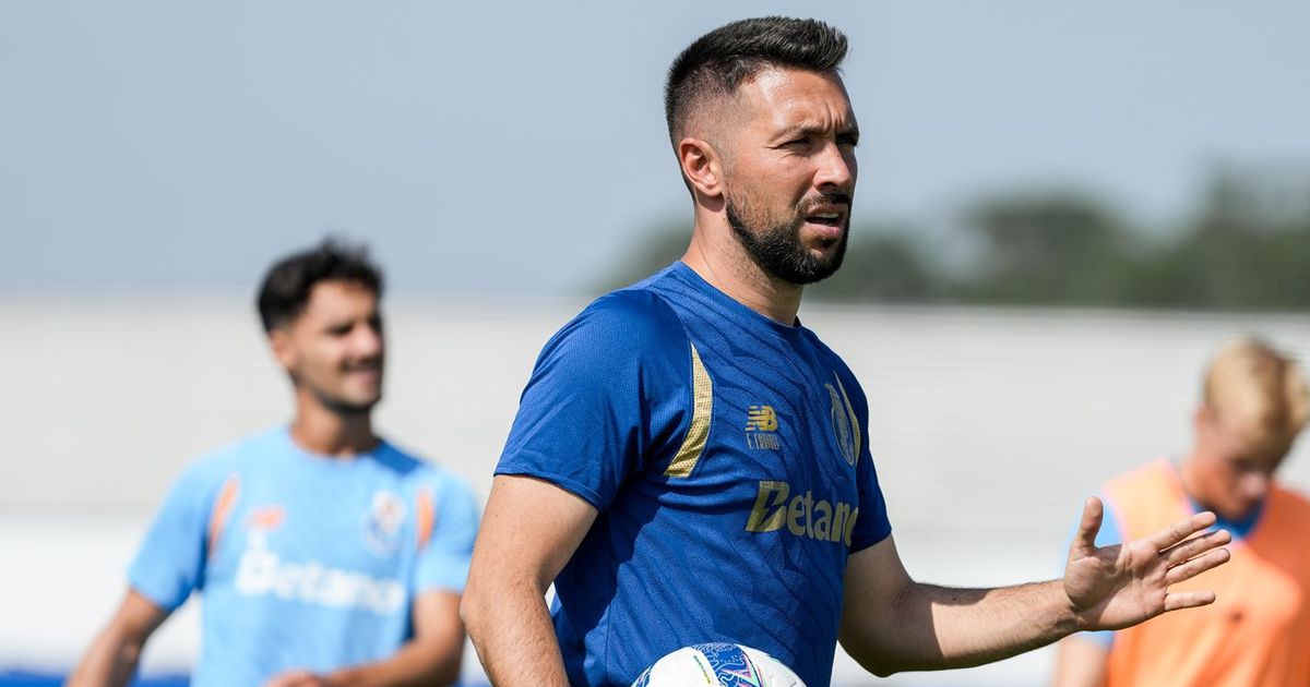 FC Porto: dois fora do boletim clínico e Zaidu em viagem