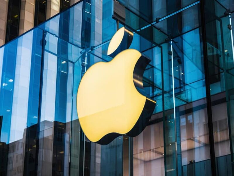 Apple escolhe ex-engenheiro da Microsoft e Google como novo vice-presidente de IA