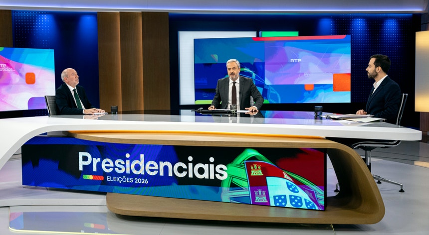 Putin, Zelensky, o TPI e os ativos russos. Guerra a leste divide António Filipe e Jorge Pinto