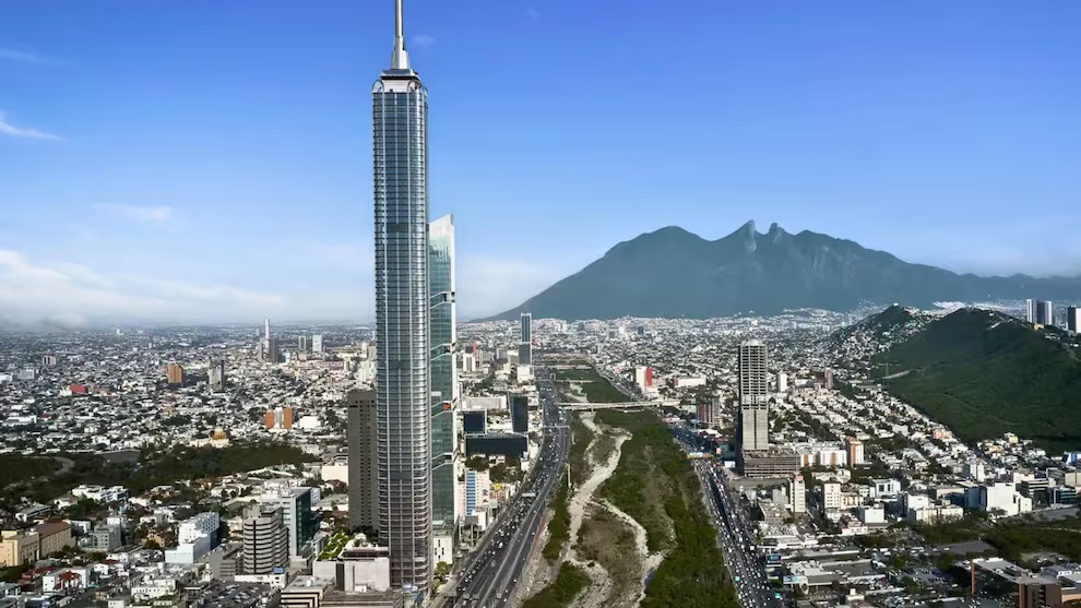 Edifício mais alto e moderno da América Latina está sendo construído, com 96 andares habitáveis e mais de 480 metros de altura.