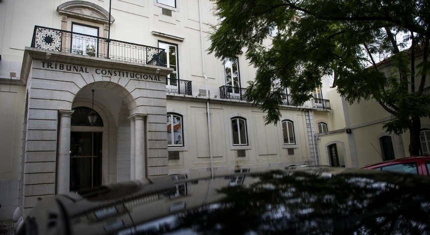 Tribunal Constitucional diz que cumpriu lei sobre sorteio e que impressão de boletins não é da sua competência