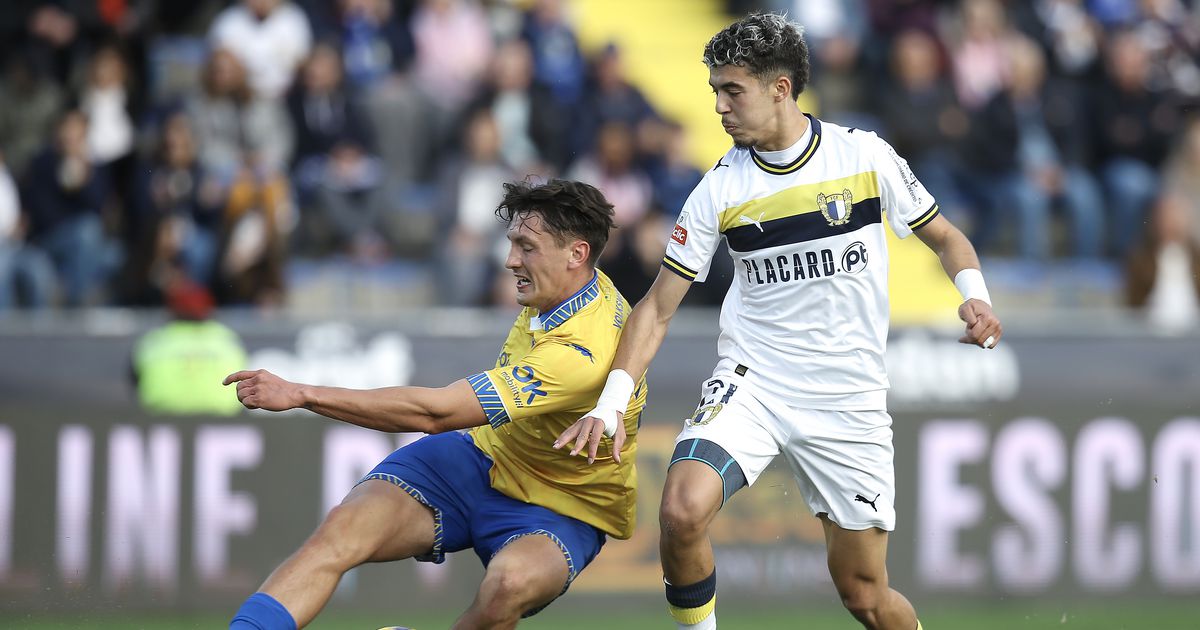 Ai que a 'Fama' tirou os de Cascais da 'linha' (crónica)