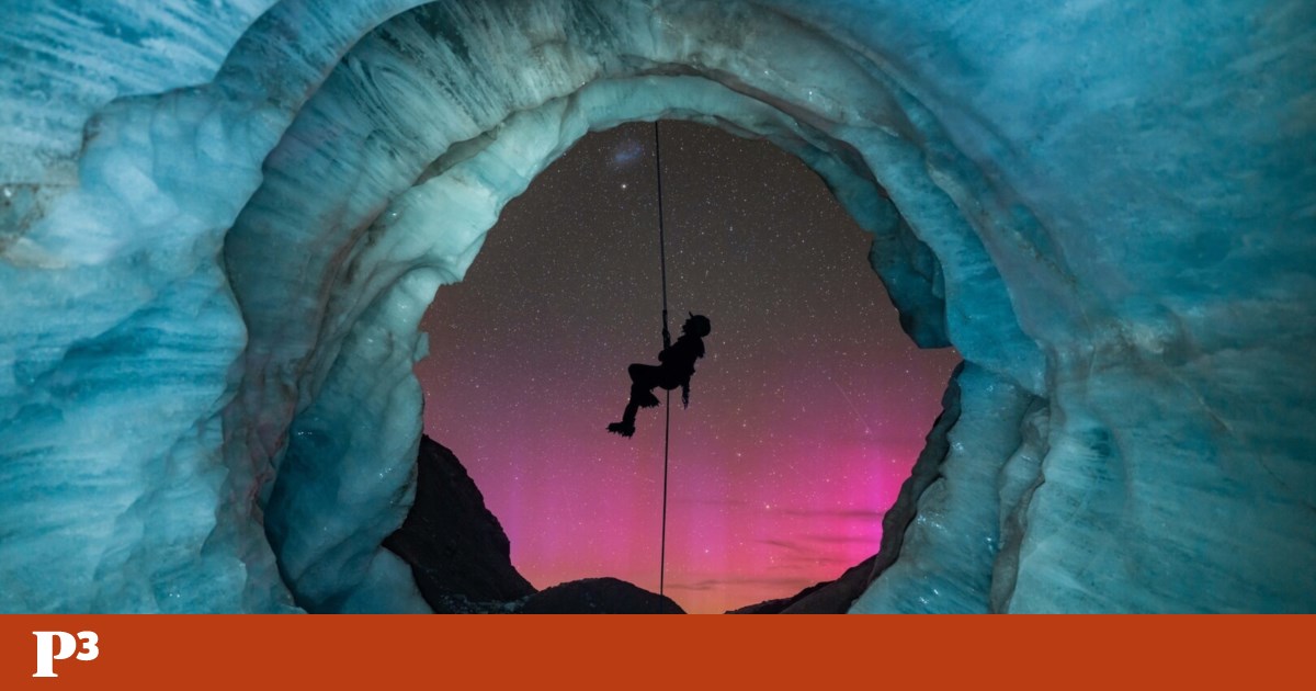 As melhores fotografias de auroras boreais de 2025, do extremo Norte ao Sul | Fotogaleria