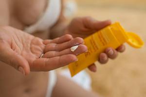 Dermatologista alerta para riscos do sol e reforça importância do check-up no Dezembro Laranja — Rádio Senado