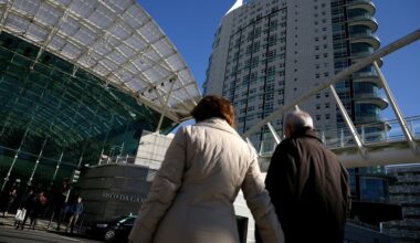 Incêndio no Centro Vasco da Gama obrigou a evacuar piso da restauração