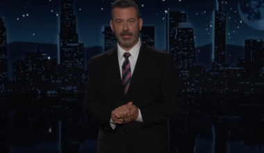 2025 foi excelente... para o fascismo. Kimmel volta a atacar (e Trump quer pôr Colbert "a dormir")