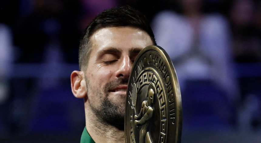 Djokovic prevê vitória de Portugal numa final com o México