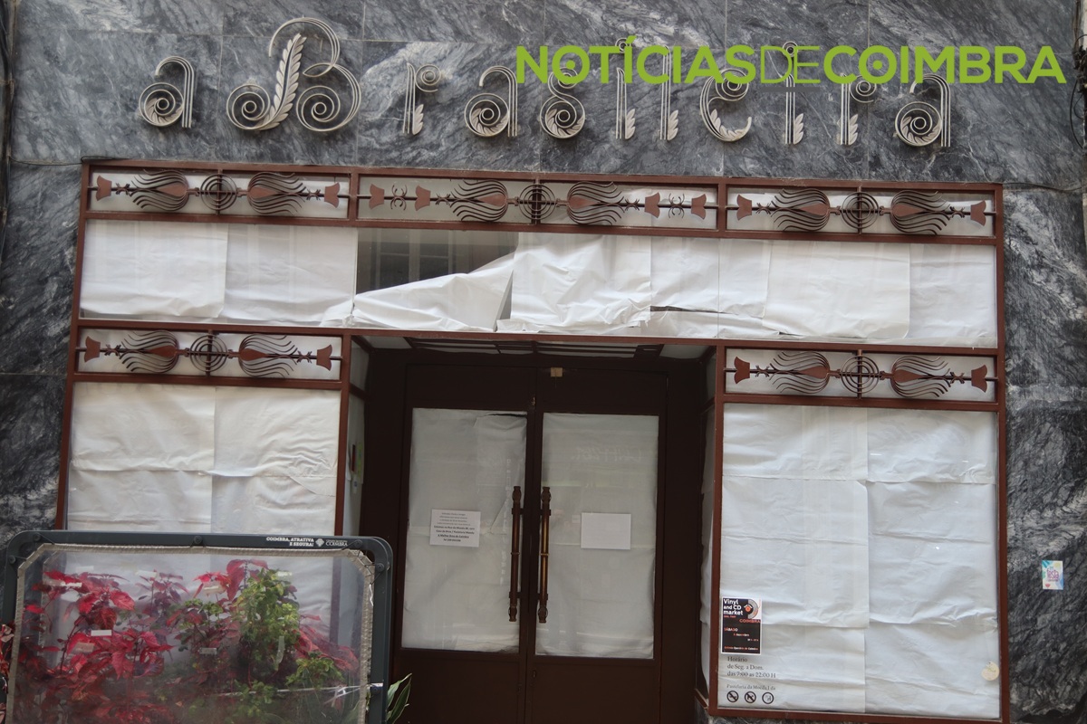 Baixa de Coimbra perde café histórico – Notícias de Coimbra