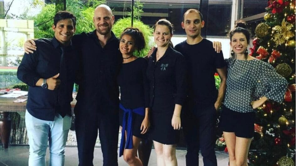 Bella Campos relembra dias como funcionária de café em Florianópolis Tenho muito orgulho