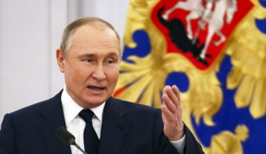 Justiça russa condena à revelia procurador e juízes do TPI