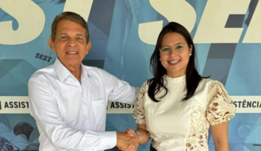 Silva e Luna afasta diretora-superintendente do Foztrans – Rádio Cultura Foz – AM 820