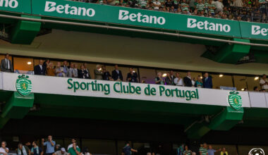 lateral esquerdo tem abordagens de Espanha para sair já em janeiro