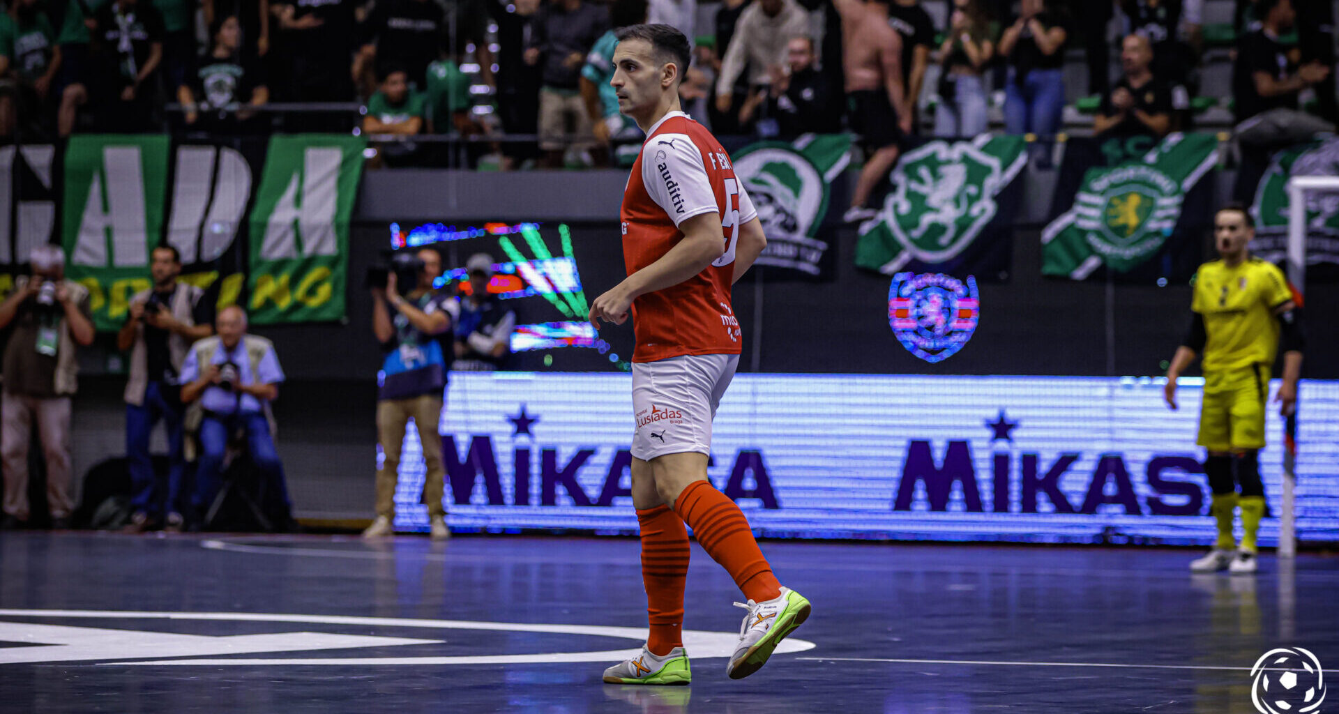 Fábio Cecílio deixa o Nápoles e tem destino confirmado