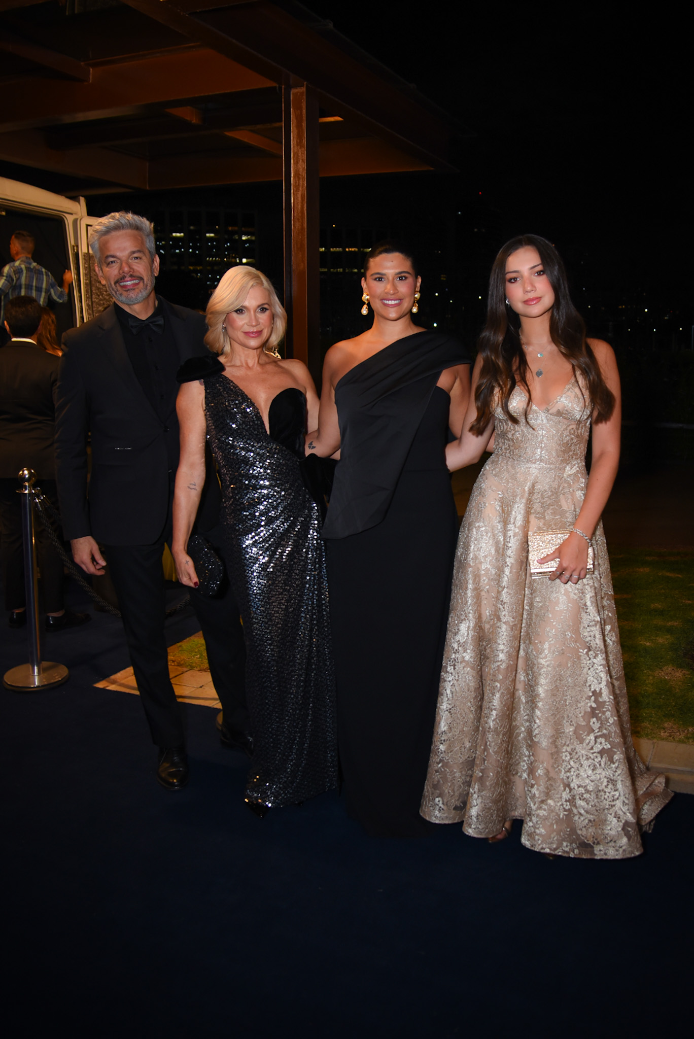 Otaviano Costa, Flávia Alessandra, Giulia e Olivia - Foto: Brazil News