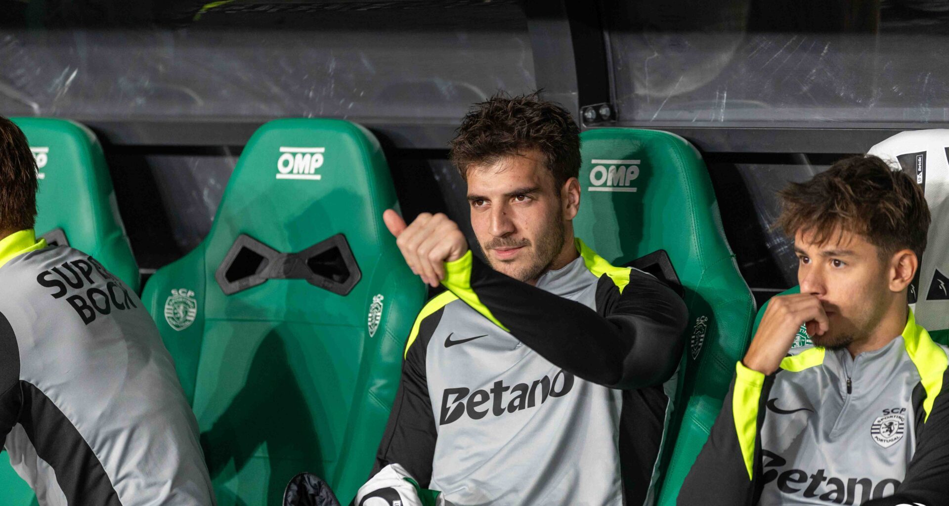 emblema de Alvalade proibido de vender 3 jogadores no mercado de inverno