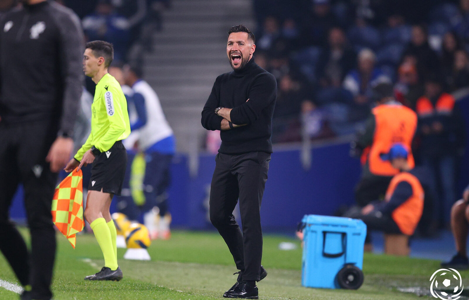 «Em todos os nossos jogos, os defesas-centrais são sempre os jogadores-chave para começar a ação»