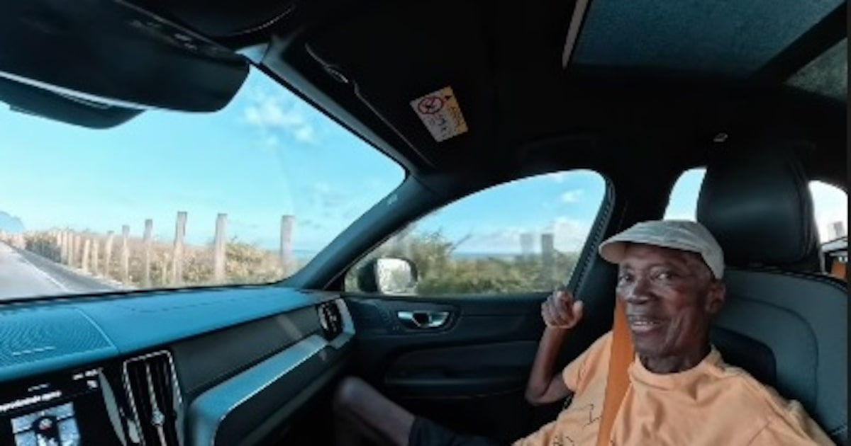 Foto e vídeo mostram Milton Nascimento no carro com o filho e sorrindo; veja