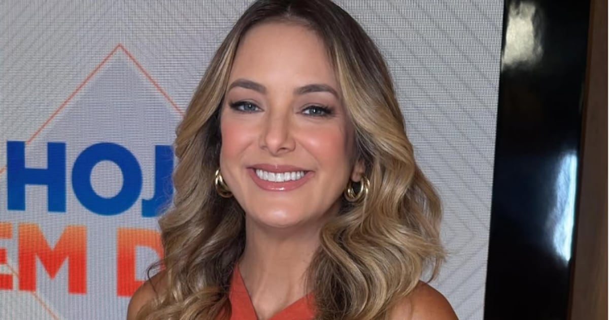 Ticiane Pinheiro se despede de funcionários da RECORD e revisita locais importantes na emissora – Record