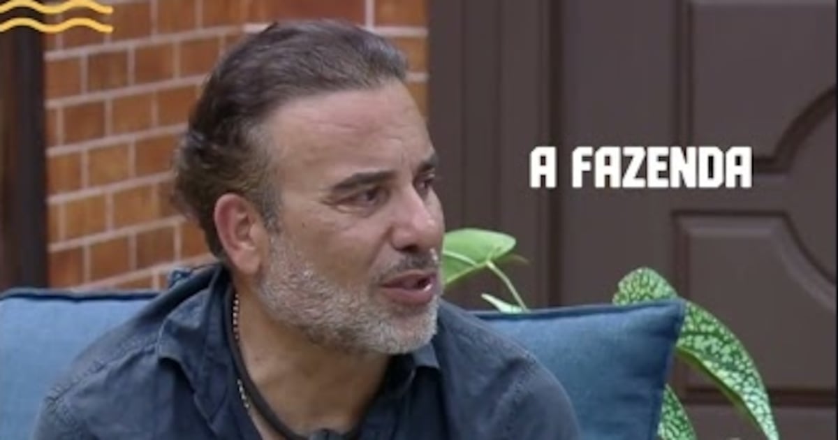 Saory criticou postura de Kathy após a expulsão de Carol #AFazenda #shorts - R7