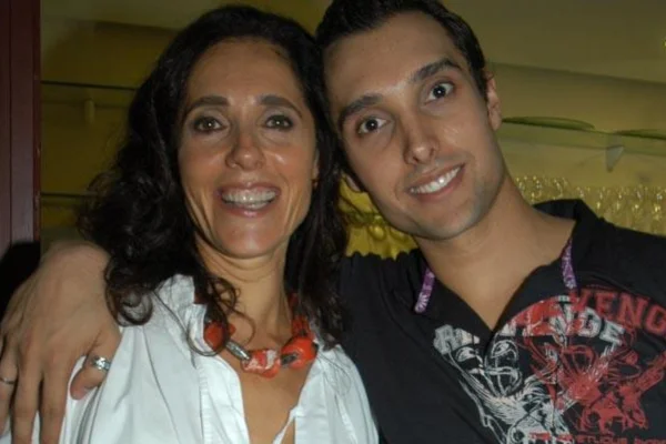 Defesa de Torloni se manifesta e rebate acusação de extorsão. Leia - destaque galeria