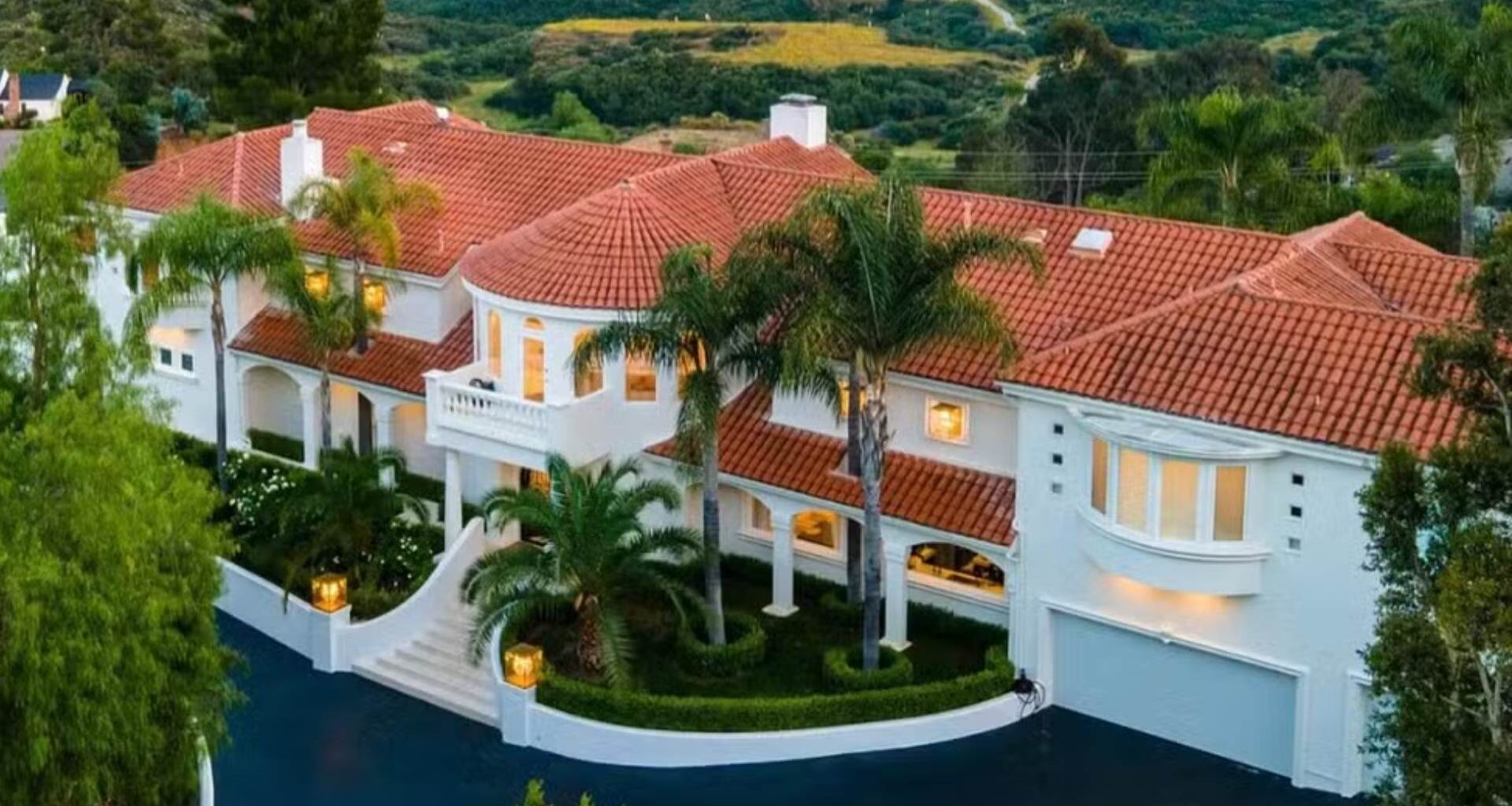 Mansão fica na Calabasas, na Califórnia, nos Estados Unidos - Foto: Reprodução/ Christie’s International Real Estate Group