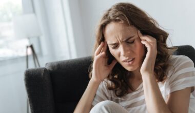 Por que tenho mais dor de cabeça no verão?