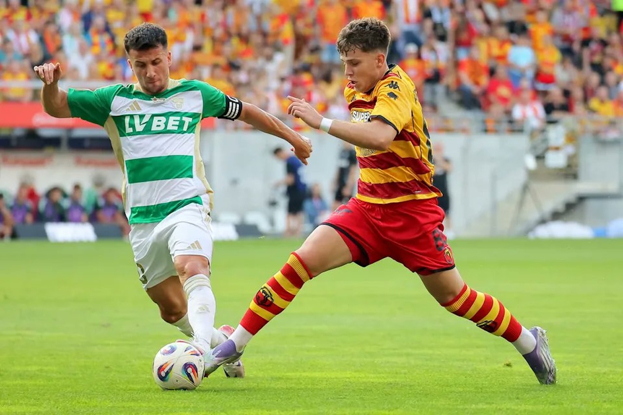 FC Porto ganha vantagem já tem acordo verbal com Oskar Pietuszewski