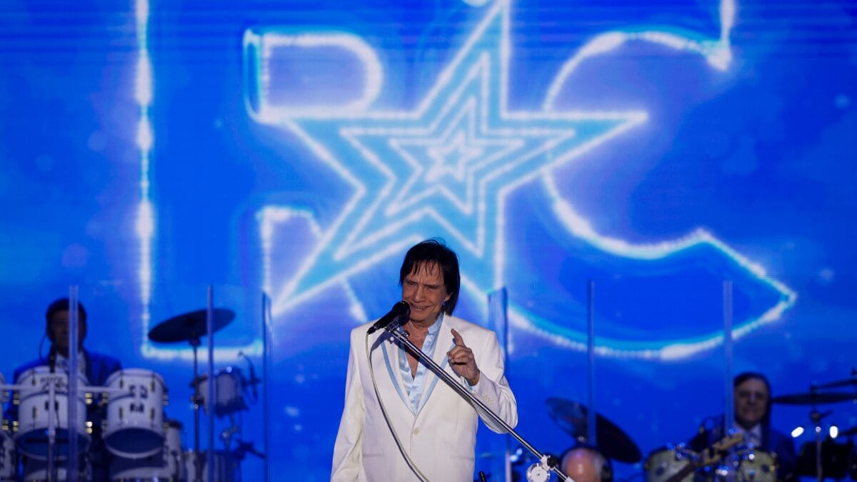 Como aconteceu acidente de Roberto Carlos com Cadillac após gravação no especial de fim de ano