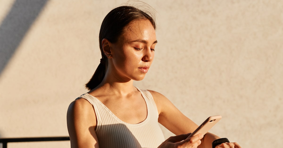 O smartphone também sofre no calor: Veja como cuidar dele em dias de temperatura extrema
