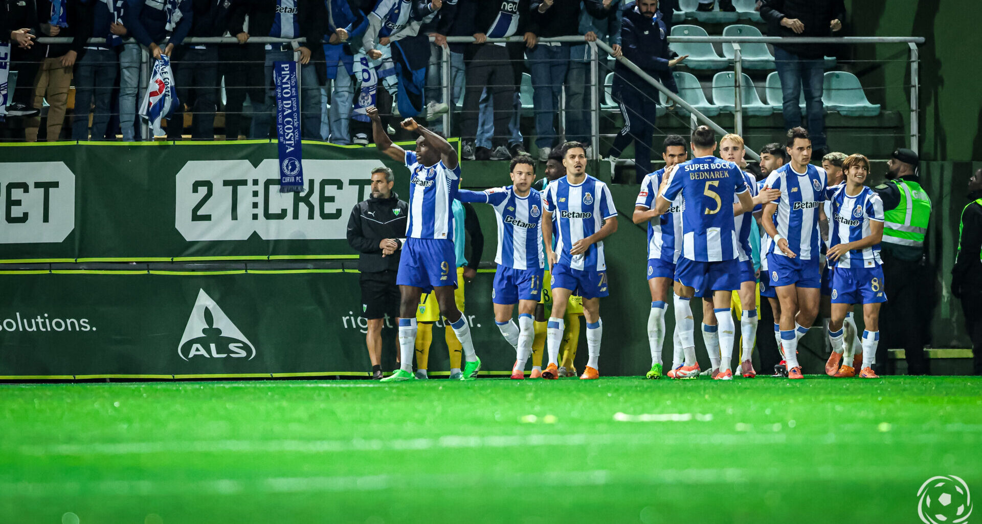 FC Porto chega a acordo com São Paulo para manter jogador