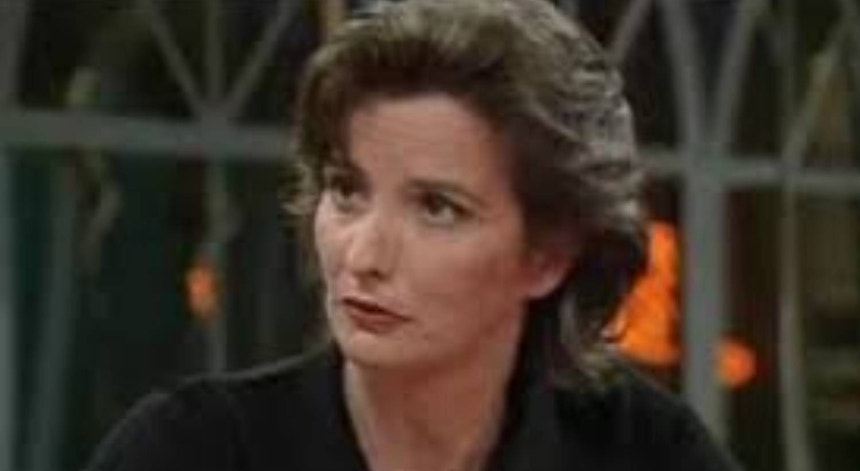 Morreu a jornalista Constança Cunha e Sá