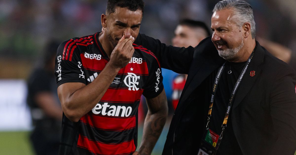 Ex-FC Porto recorda golo que selou final da Libertadores, depois «ficou tudo escuro»