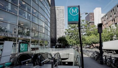 Ataque com faca. Homem fere três mulheres no Metro de Paris