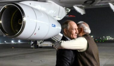 Putin não abre mão do Donbass. "Ou libertamos à força ou tropas ucranianas saem"