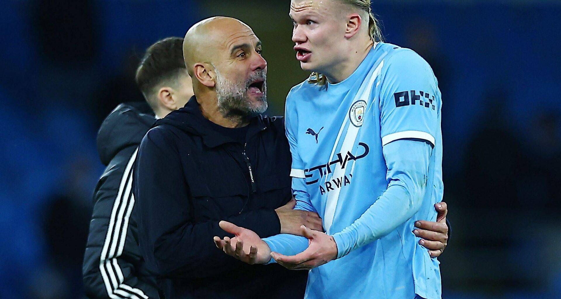 A razão da discussão 'acalorada' entre Haaland e Guardiola ainda no relvado