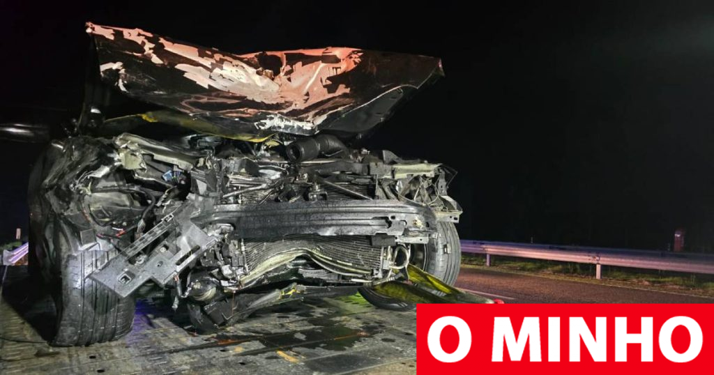 Vítima mortal na colisão rodoviária é uma mulher de 66 anos