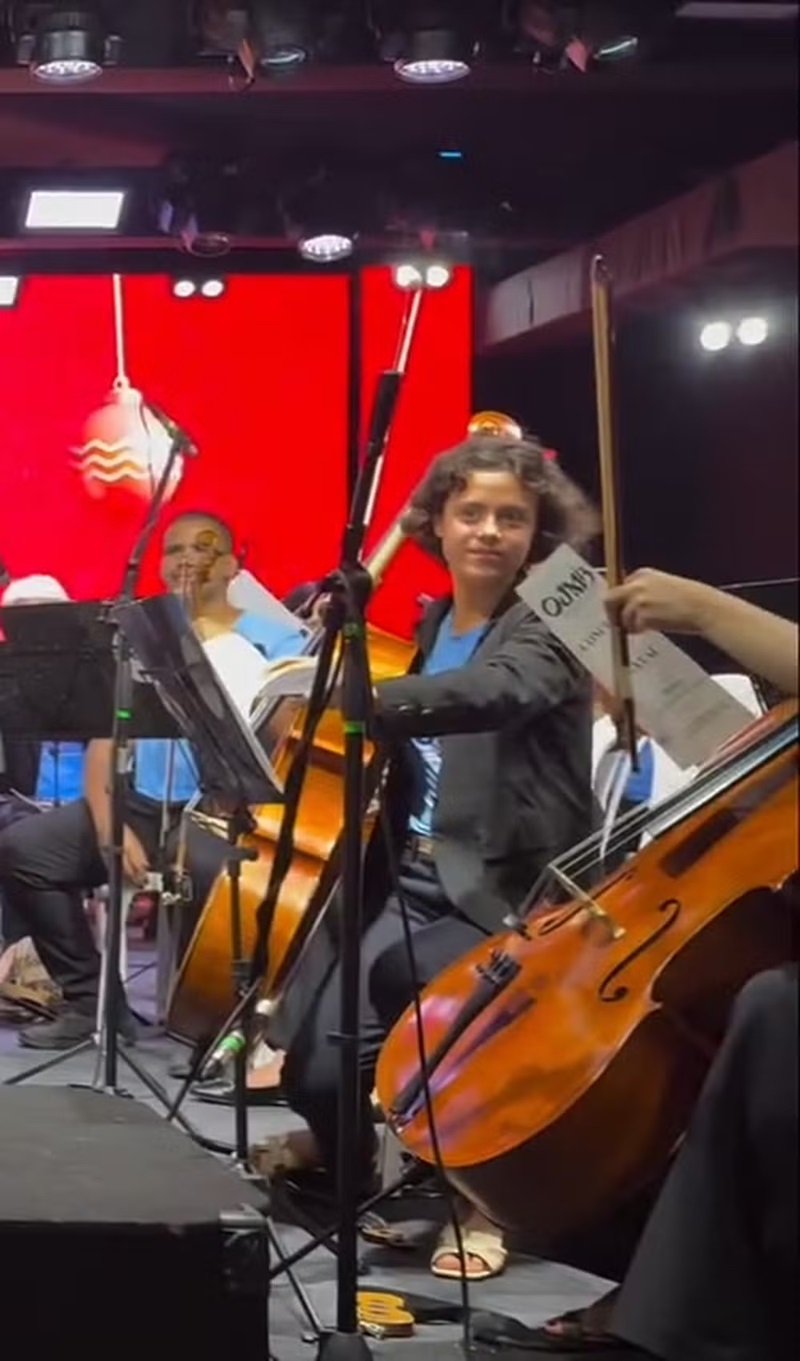 Filha de Ana Maria Braga mostra netas da apresentadora - Foto: Repodução/Instagram @maffeismariana