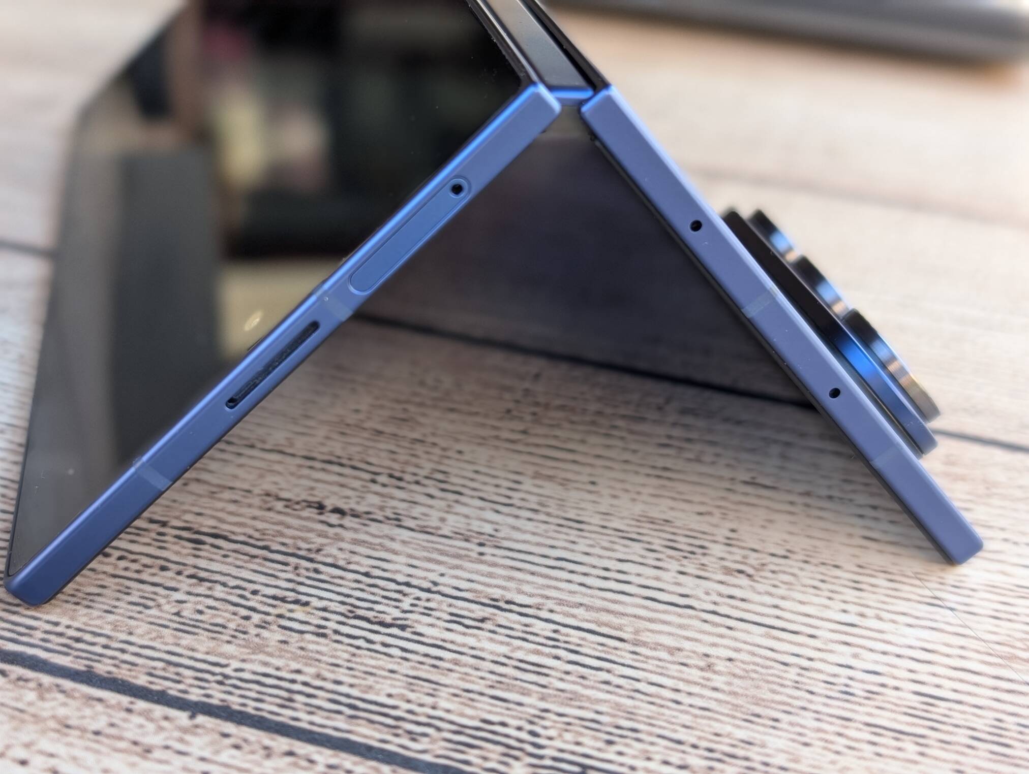 Samsung falhou no batismo dos Smartphones Dobráveis 14 Samsung falhou no batismo dos Smartphones Dobráveis 14