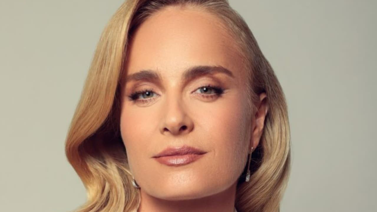 Angélica já quis retirar pinta icônica na perna e revela que marca tem médico particular