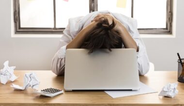 FOBO é o novo medo que domina o mercado de trabalho. Como deixá-lo em 2025?