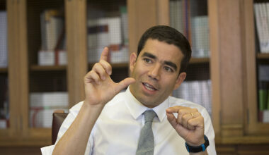 Leitão Amaro poupa mais de 1.100 euros no IMI por decisão da Autoridade Tributária