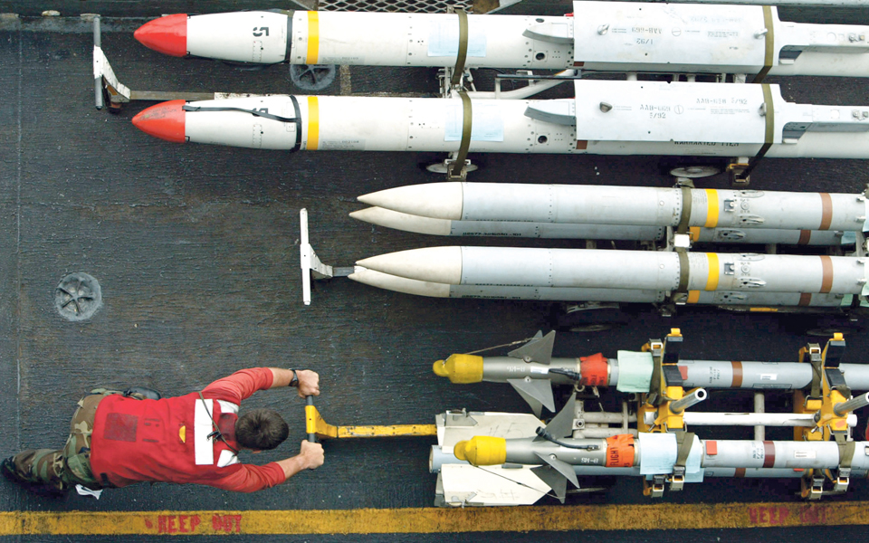 Conselho Europeu aprova versão final do programa europeu de defesa