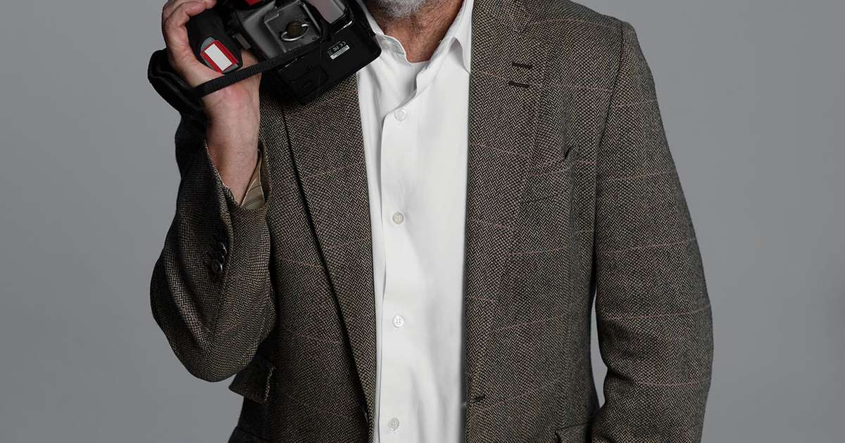 Bob Wolfenson repassa carreira de 50 anos e ensaios emblemáticos com celebridades desnudas