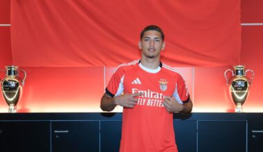 Oficial: Benfica renova com goleador da formação