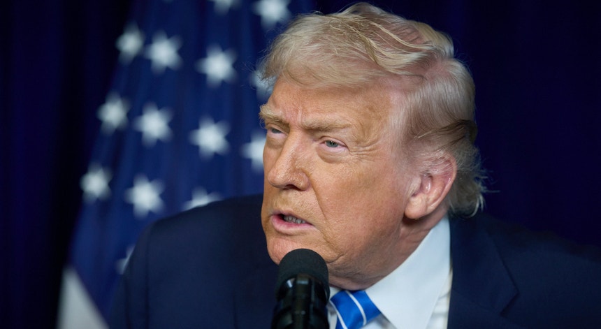 EUA atingem cais usado no carregamento de drogas na Venezuela