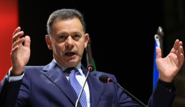 Montenegro diz que regionalização não irá avançar nesta legislatura