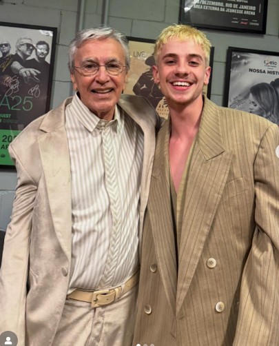 Juliano Floss tieta Caetano Veloso e Ney Matrogrosso: 'Obrigado por existirem' - Gshow